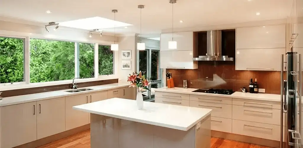 Kitchen cabinet refacing and remodel results in a modern kitchen in Ann Arbor, MI