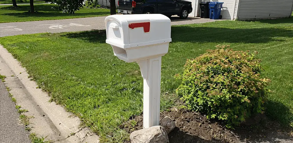Mailbox installation for a residential curbside mailbox in Ann Arbor, MI